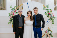 PORTRETE PANOU